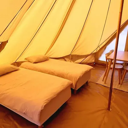 Tente Confortable Pour 4 Personnes Auboncourt-Vauzelles